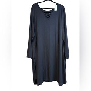 Livi Active Black Crisscross Long Sleeve Top 26/28